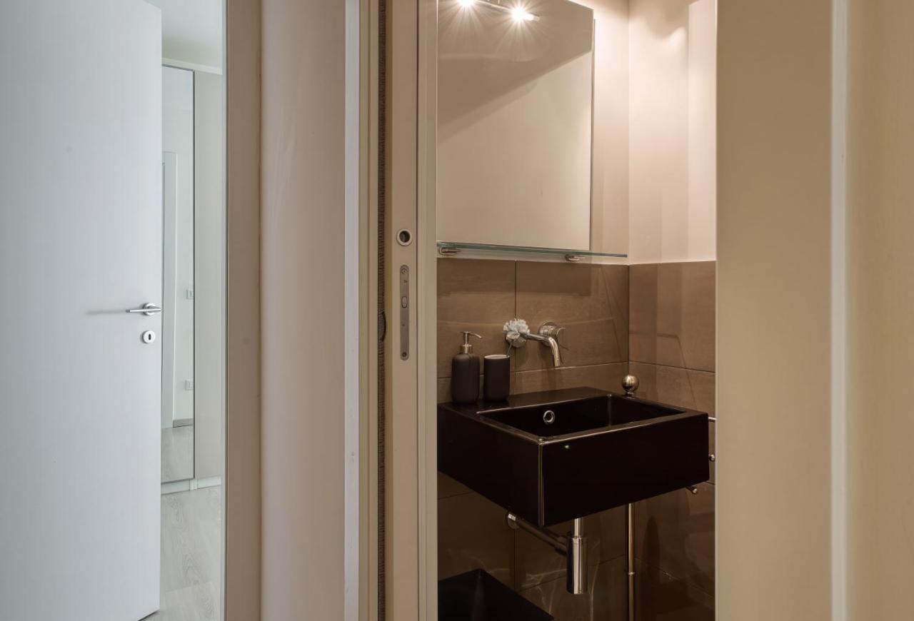 Joivy Vibrant 2Bed Apt With Balcony Milano Eksteriør billede